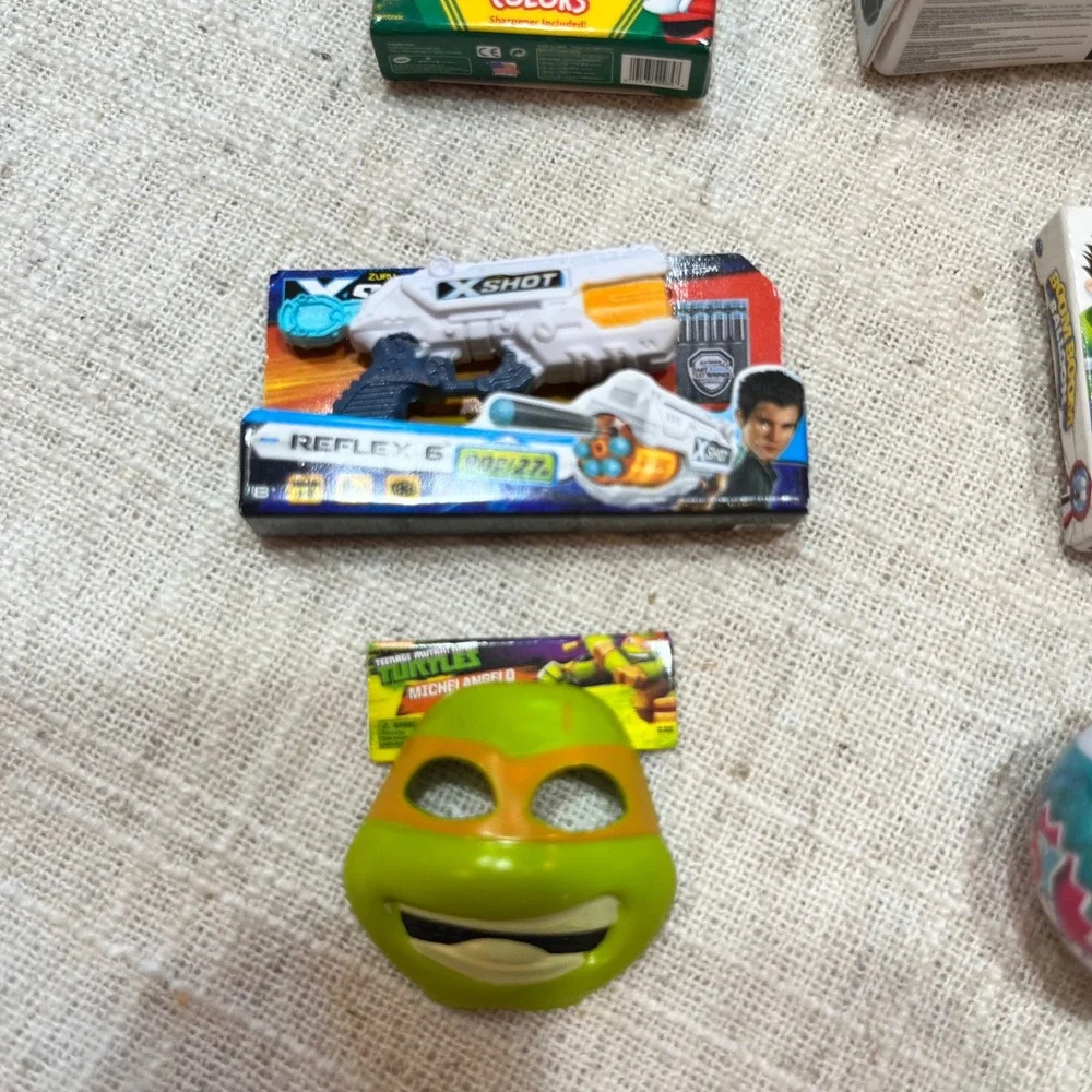 Mini Brands Toys Lot Crayola X-Shot Teenage Mutant Ninja Turtles‎ Migosaur Boom